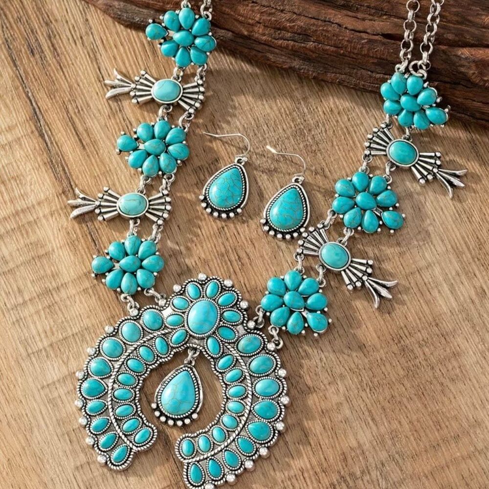 Southwestern Turquoise & Silver Necklace Set Naja Pendant Matching Earrings - Picture 3 of 5